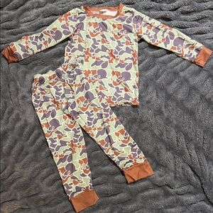 Kids Camo Pajama Set with Brown Accents